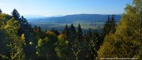 Skywalk-Aussichtspunkt-zellertal-bayerischer-wald-panorama-1400